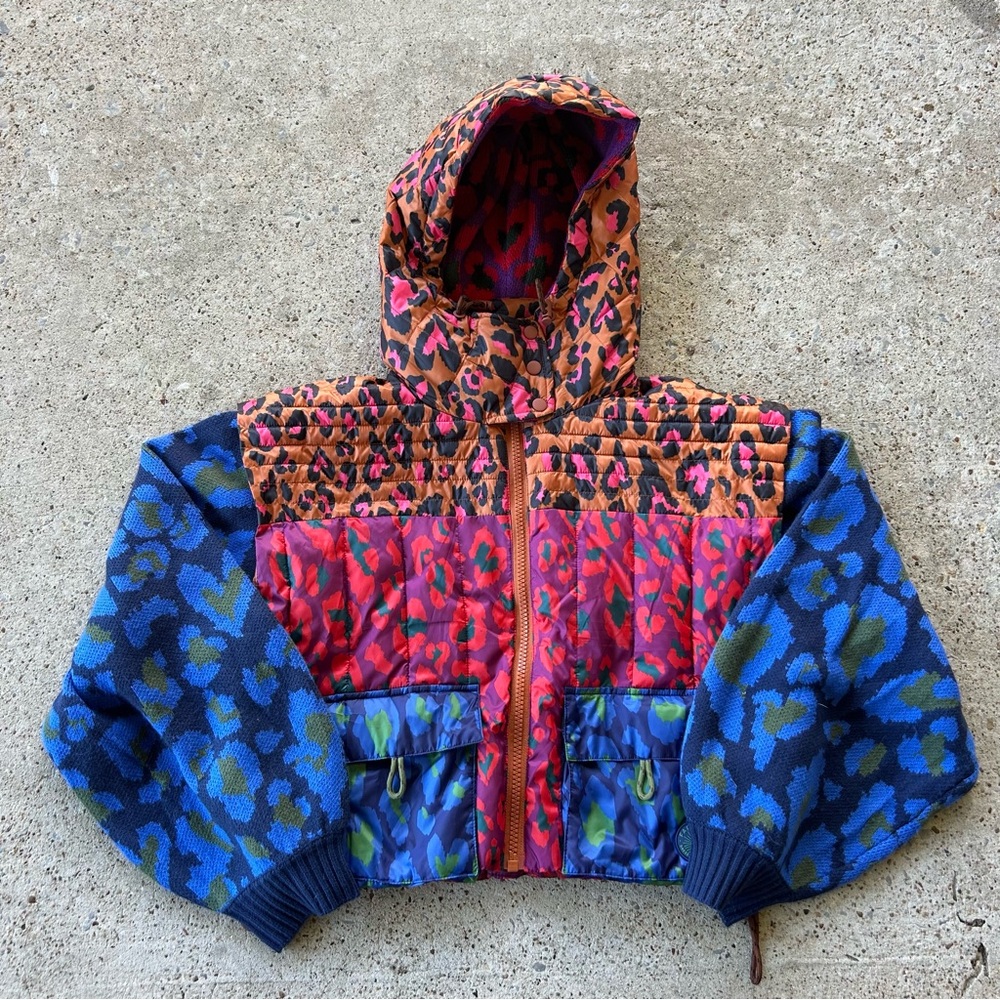 Farm Rio Leopard Women’s Hooded Leopard Puffer Jacket Size Small - Picture 1 of 6